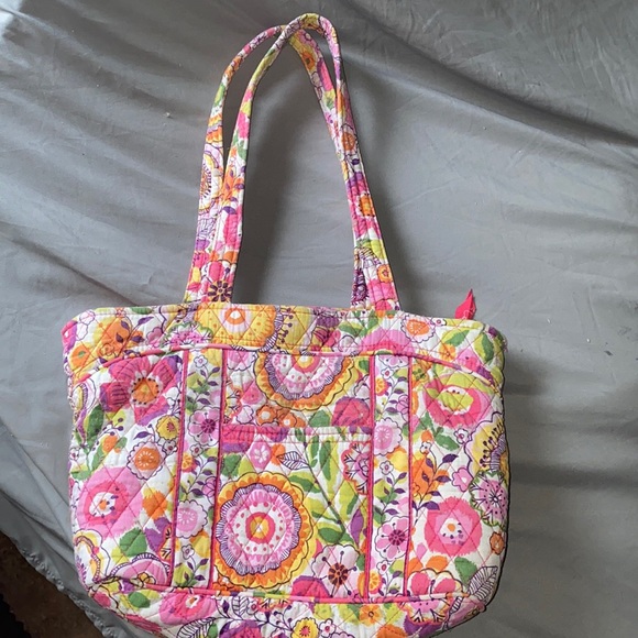VERA BRADLEY PURSE - Picture 1 of 6